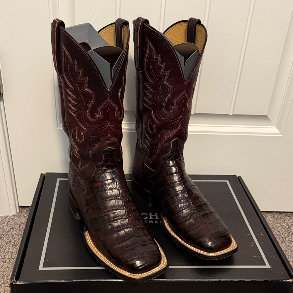 Men's Black Cherry Lucchese Boots size 8.5 EE